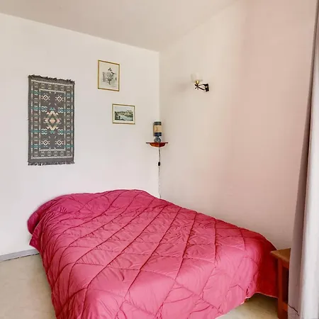 شقة Pour 4 Pers Avec Tv, Parking, Animaux Admis, Proche Station De - Fr-1-403-72