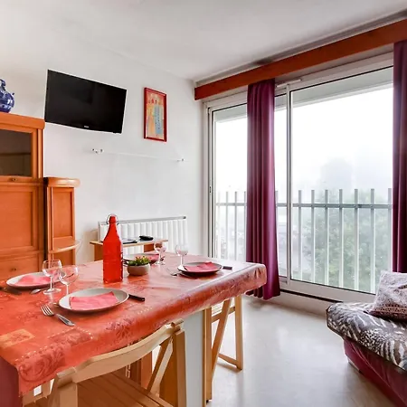 דירה Pour 4 Pers Avec Tv, Parking, Animaux Admis, Proche Station De - Fr-1-403-72 *